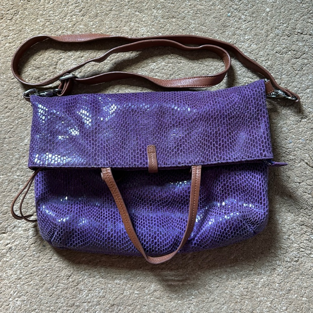 Beautiful Sorial New York Crossbody Handbag